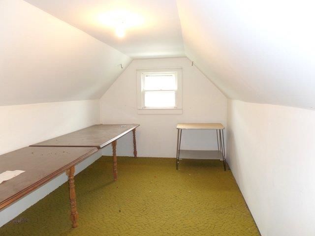107 W Washington St, Winslow, IN 47598 photo 4