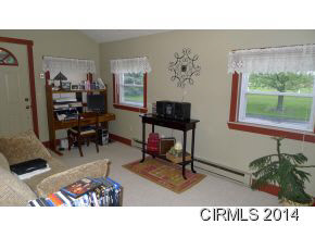 9867 W 700 N, Sharpsville, IN 46068 photo 4