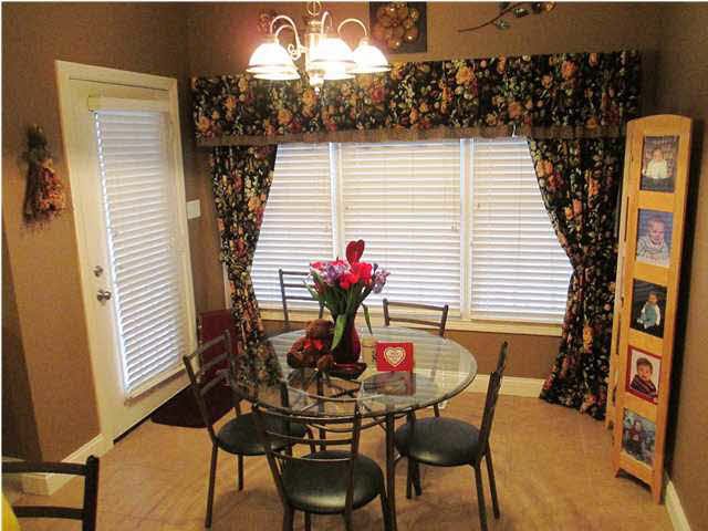 5325 Waterstone Dr, Mount Vernon, IN 47620 photo 9