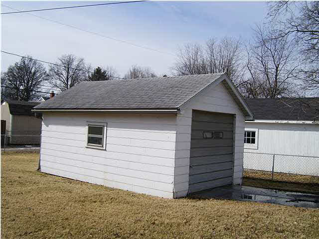 2041 E Virginia St, Evansville, IN 47711 photo 19