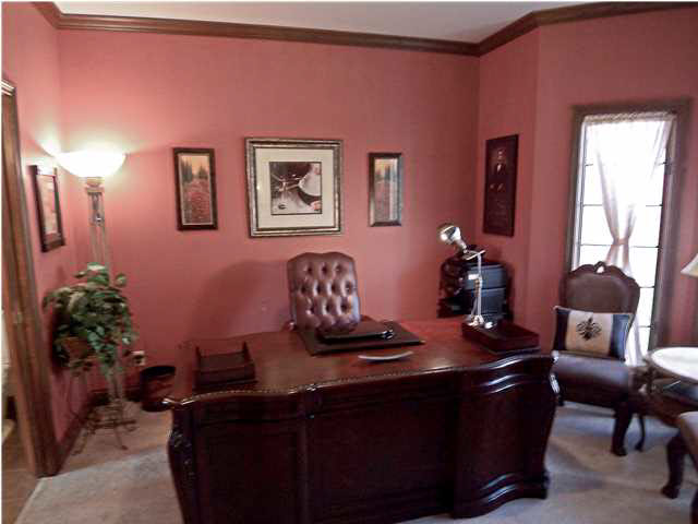 3700 Bromm Rd, Evansville, IN 47720 photo 6