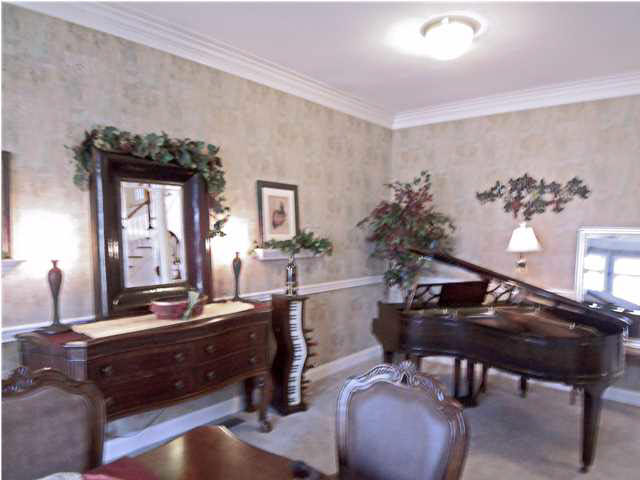 3700 Bromm Rd, Evansville, IN 47720 photo 5
