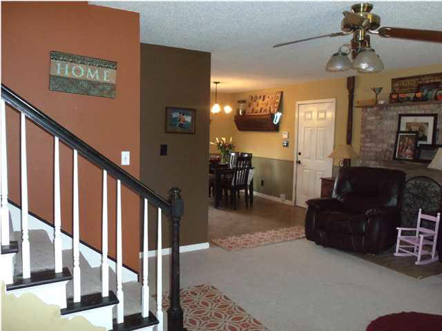 1433 Hewins Rd, Boonville, IN 47601 photo 8