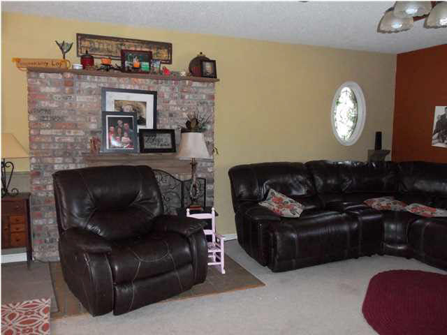 1433 Hewins Rd, Boonville, IN 47601 photo 5