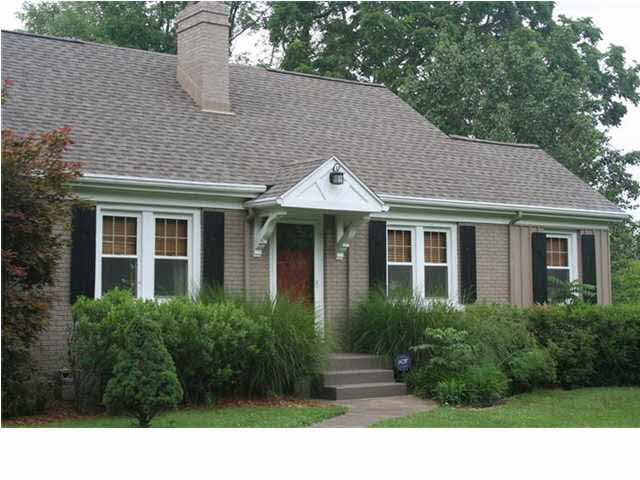 210 E Mill Rd, Evansville, IN 47711 photo 2