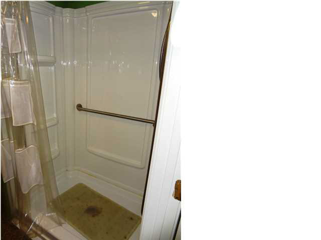 105 N Wabash Ave, Evansville, IN 47712 photo 4