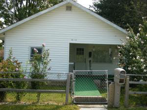 618 W St, Bedford, IN 47421 photo 1