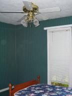 233 Bartlett Dr, Mitchell, IN 47446 photo 6