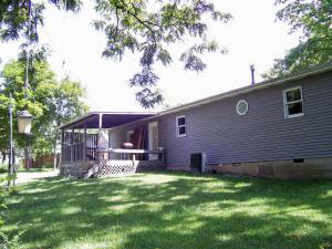 526 S 1st St, Mitchell, IN 47446 photo 4
