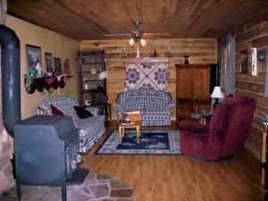 2562 Rabbitsville Rd, Mitchell, IN 47446 photo 3
