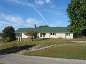 337 Harrison Rd, Mitchell, IN 47446 photo 1