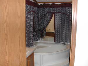 102 Veterans Dr, Oolitic, IN 47451 photo 3