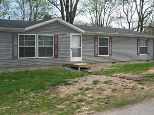 302 Grissom Ave, Mitchell, IN 47446 photo 1