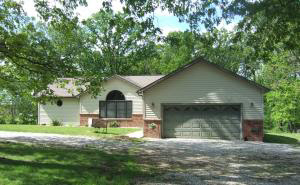 589 Stevens Ln, Mitchell, IN 47446 photo 1