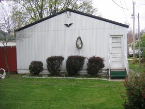 525 R St, Bedford, IN 47421 photo 2