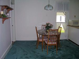 455 N 7th St, Mitchell, IN 47446 photo 3