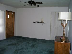 455 N 7th St, Mitchell, IN 47446 photo 2