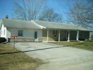 305 W 10th St, Oolitic, IN 47451 photo 2