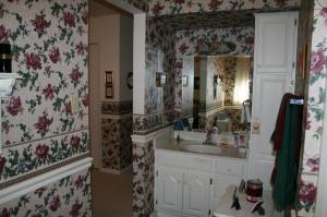 305 W 10th St, Oolitic, IN 47451 photo 8