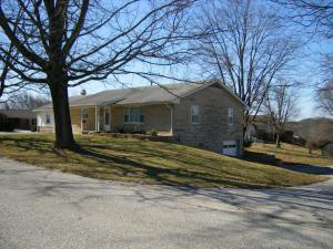 305 W 10th St, Oolitic, IN 47451 photo 3