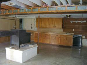 1343 Old Vincennes Rd, Mitchell, IN 47446 photo 4