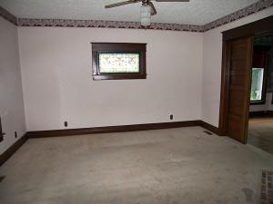 432 8th St, Mitchell, IN 47446 photo 2
