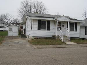 613 U St, Bedford, IN 47421 photo 2