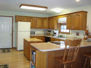 104 Stoneway Dr, Bedford, IN 47421 photo 3