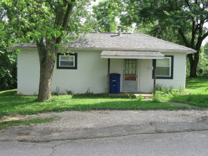 308 20th St, Bedford, IN 47421 photo 1