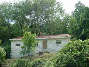1866 Pinhook Rd, Bedford, IN 47421 photo 1