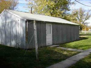 127 E Frank St, Mitchell, IN 47446 photo 2