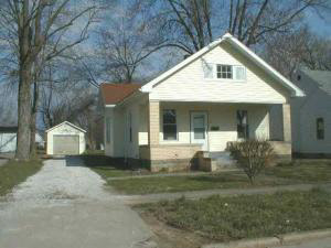 524 S 7th St, Mitchell, IN 47446 photo 2