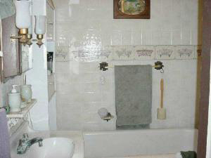 607 Warren St, Mitchell, IN 47446 photo 2