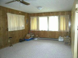 204 E Frank St, Mitchell, IN 47446 photo 4