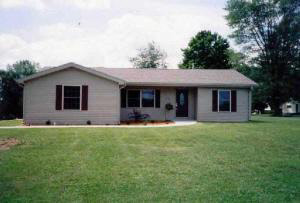 1450 W Hancock Ave, Mitchell, IN 47446 photo 1