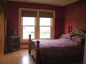 516 N 8th St, Mitchell, IN 47446 photo 6