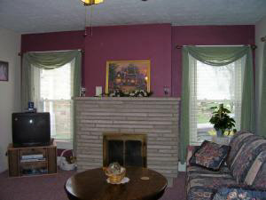 516 N 8th St, Mitchell, IN 47446 photo 2