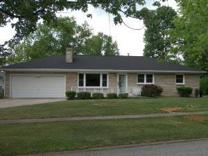 2932 Broadview Dr, Bedford, IN 47421 photo 2