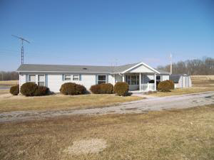 559 Earl Rd, Mitchell, IN 47446 photo 1