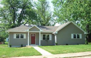 1006 Tulip St, Mitchell, IN 47446 photo 1
