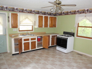 1019 Lafayette Ave, Oolitic, IN 47451 photo 2