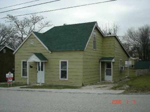 1316 9th St, Bedford, IN 47421 photo 1