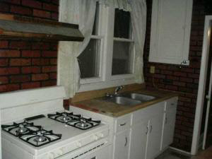 311 Vine St, Mitchell, IN 47446 photo 3