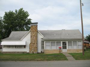 224 Main St, Mitchell, IN 47446 photo 1