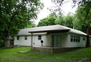 933 Woodsferry Rd, Bedford, IN 47421 photo 2