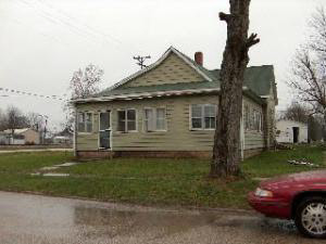 437 W Oak St, Mitchell, IN 47446 photo 1