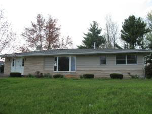 2923 Broadview Dr, Bedford, IN 47421 photo 1