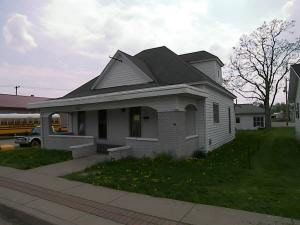 912 W Main St, Mitchell, IN 47446 photo 1