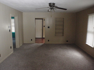 611 V St, Bedford, IN 47421 photo 2