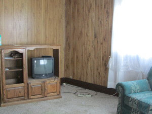 542 S 9th St, Mitchell, IN 47446 photo 2
